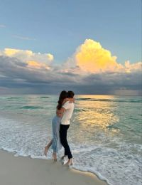 Chồng v&agrave; bạn th&acirc;n phản bội